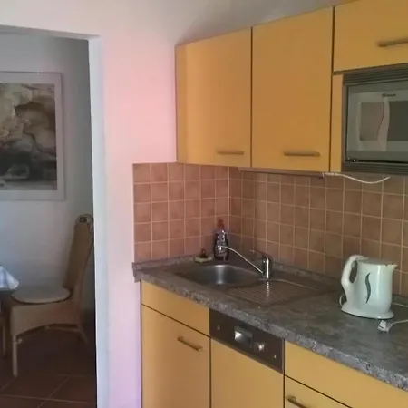 Апартаменты In Schoenfeld Mit Grossem Garten *