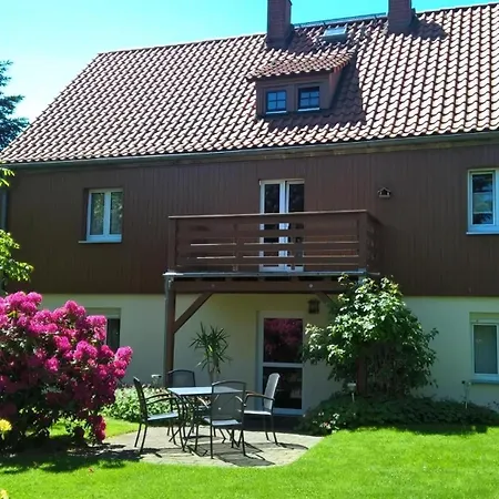 Apartment In Schoenfeld Mit Grossem Garten